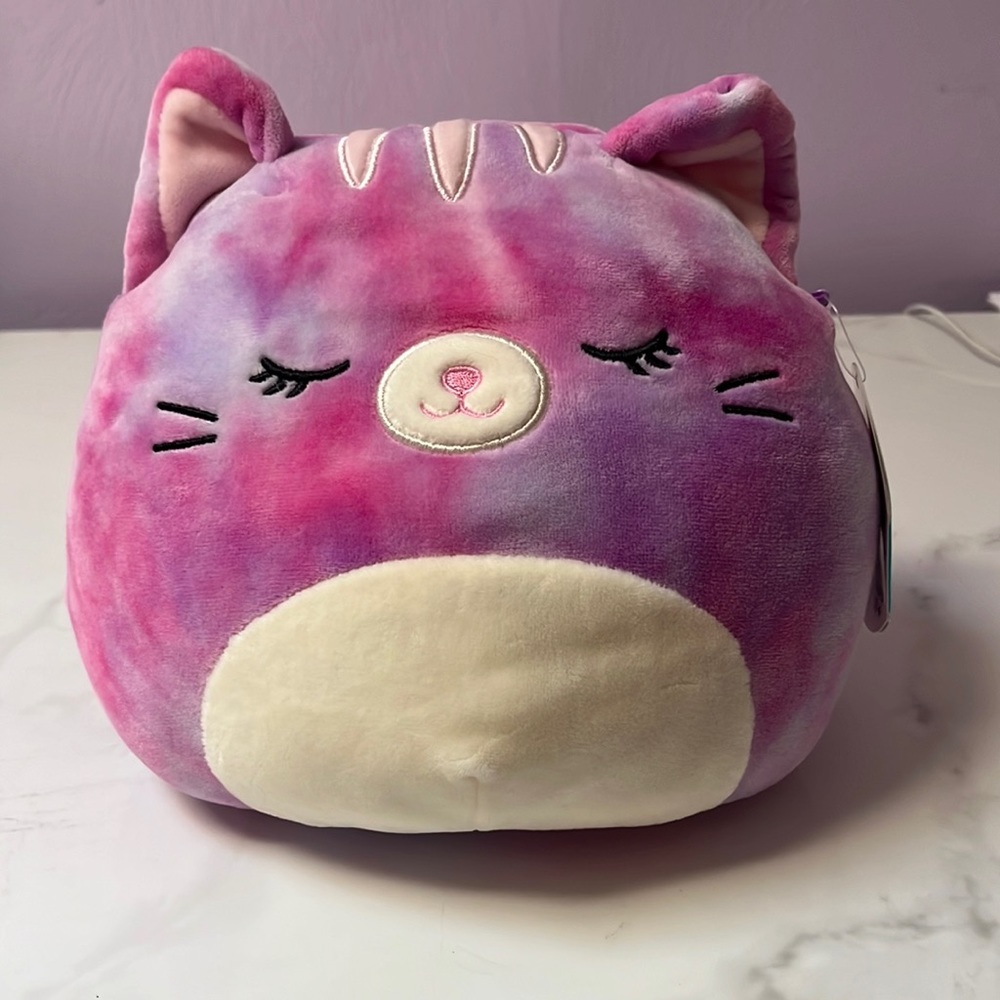 NWT Caeli 8” squishmallow
